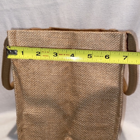 The little market “Each of us is more than the worst thing we've ever done” tote - Picture 4 of 7